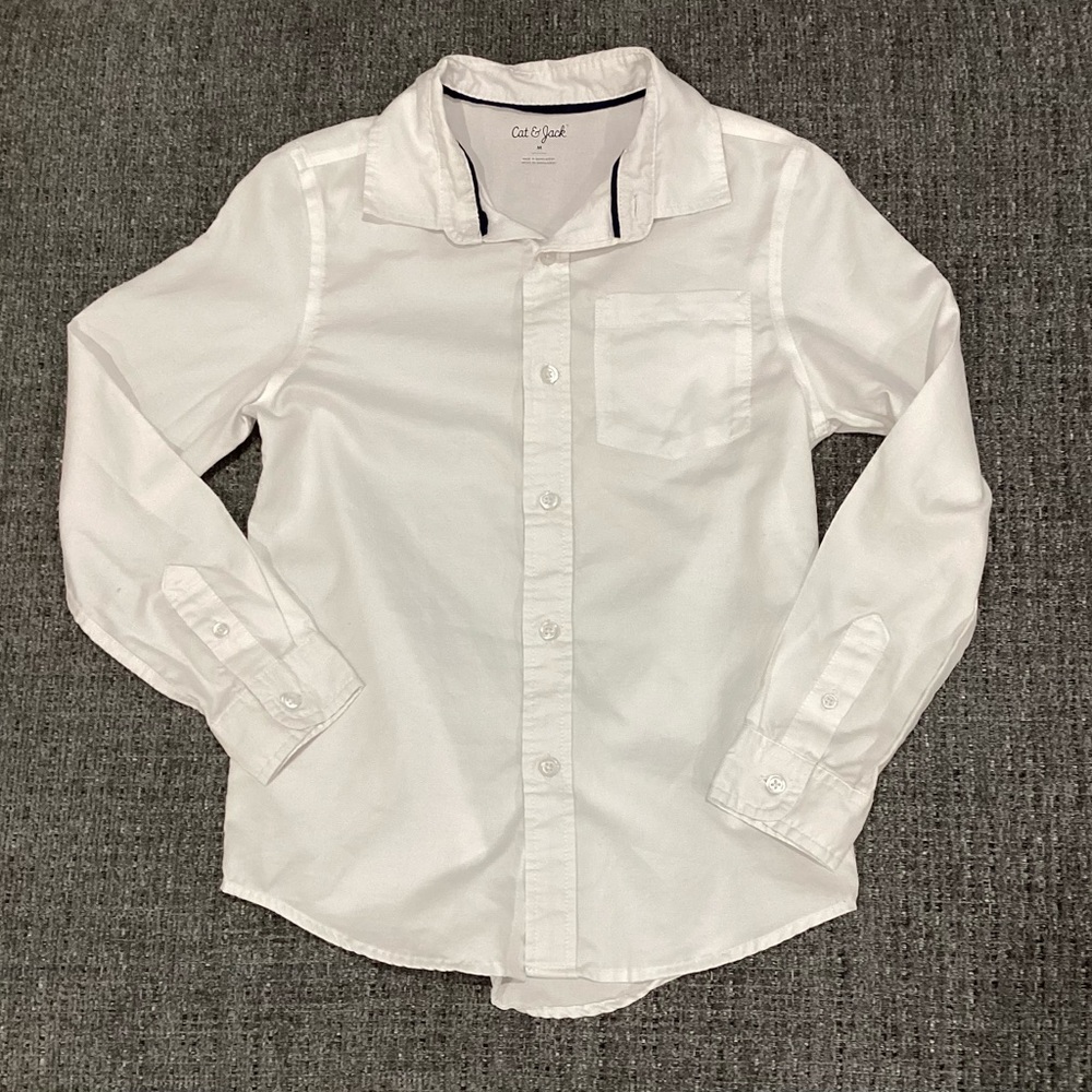 Cat & Jack Men's Classic White Button Down Shirt